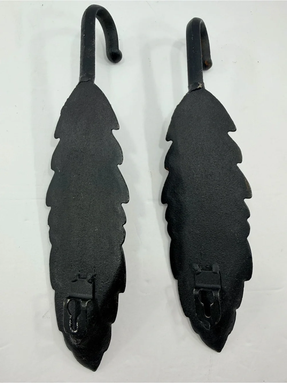 *2* Vintage Cast Iron Feather Wall Hooks Rustic Brutalist Decor 9.5